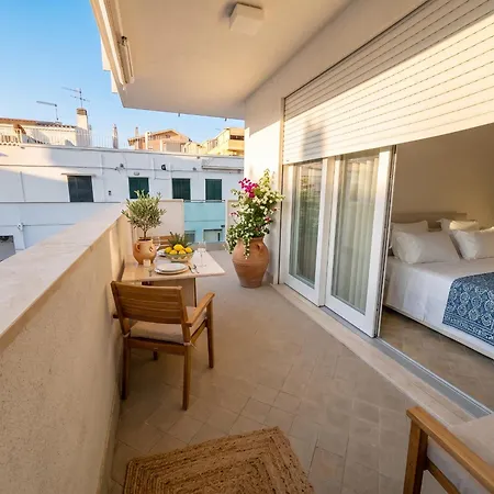 Lido Facing The With A Spacious Balcony Appartement *